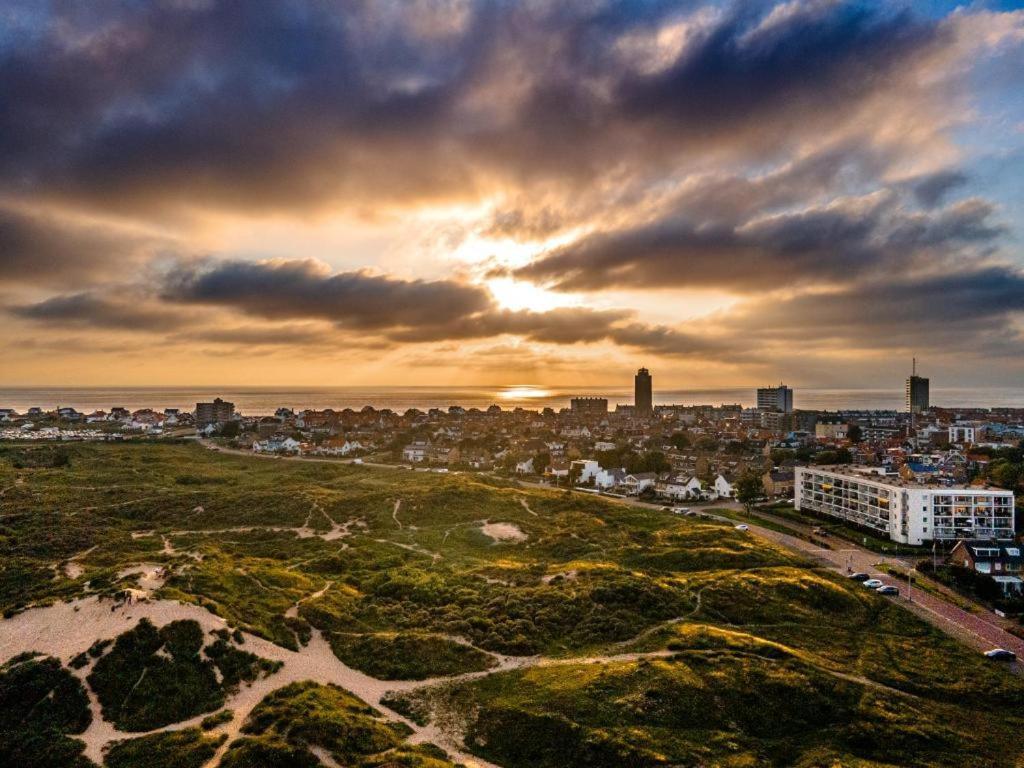 Luxury Upstairs & Downstairs Apartments Zandvoort Exterior foto